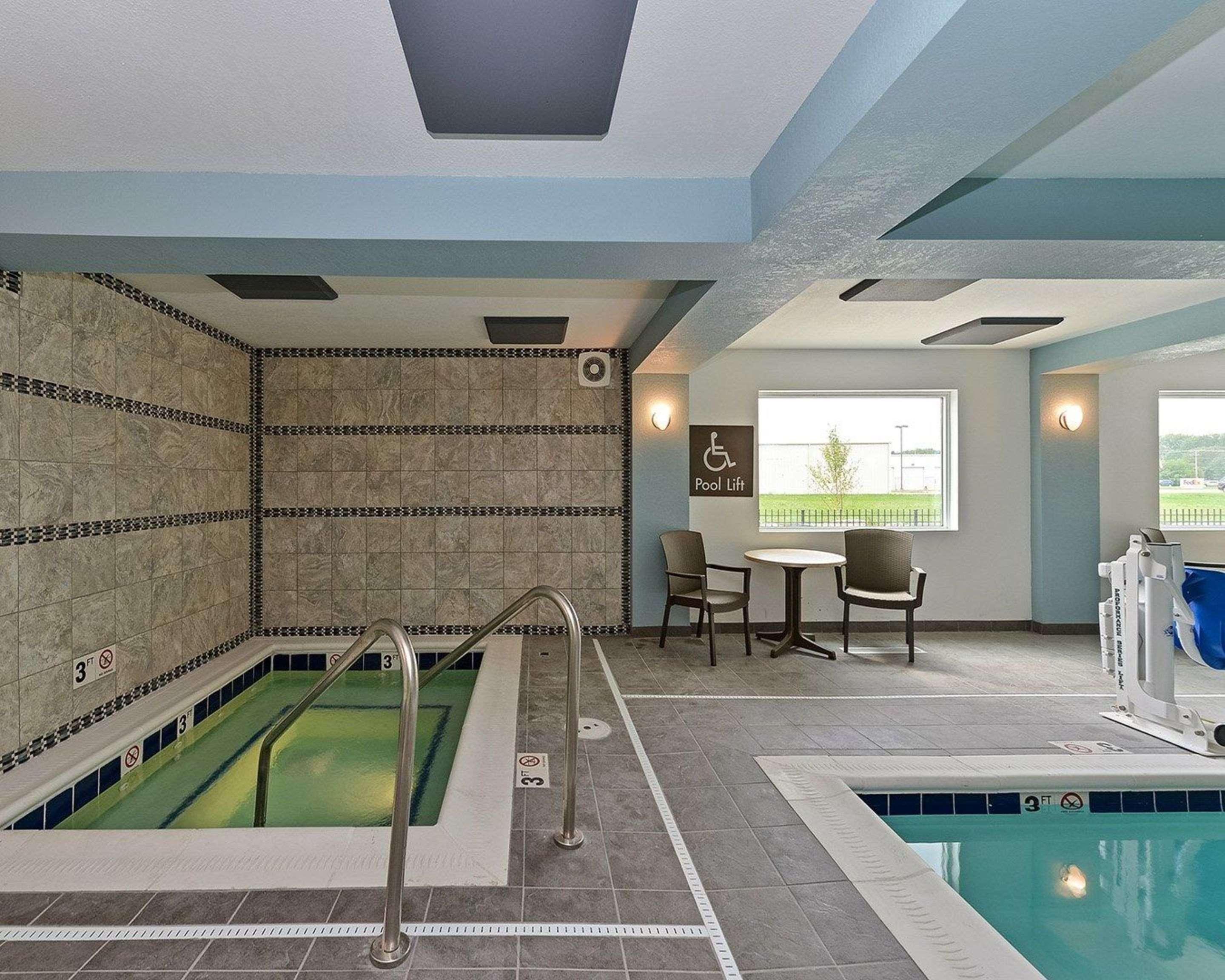 Comfort Inn & Suites Springfield I-55 Εξωτερικό φωτογραφία