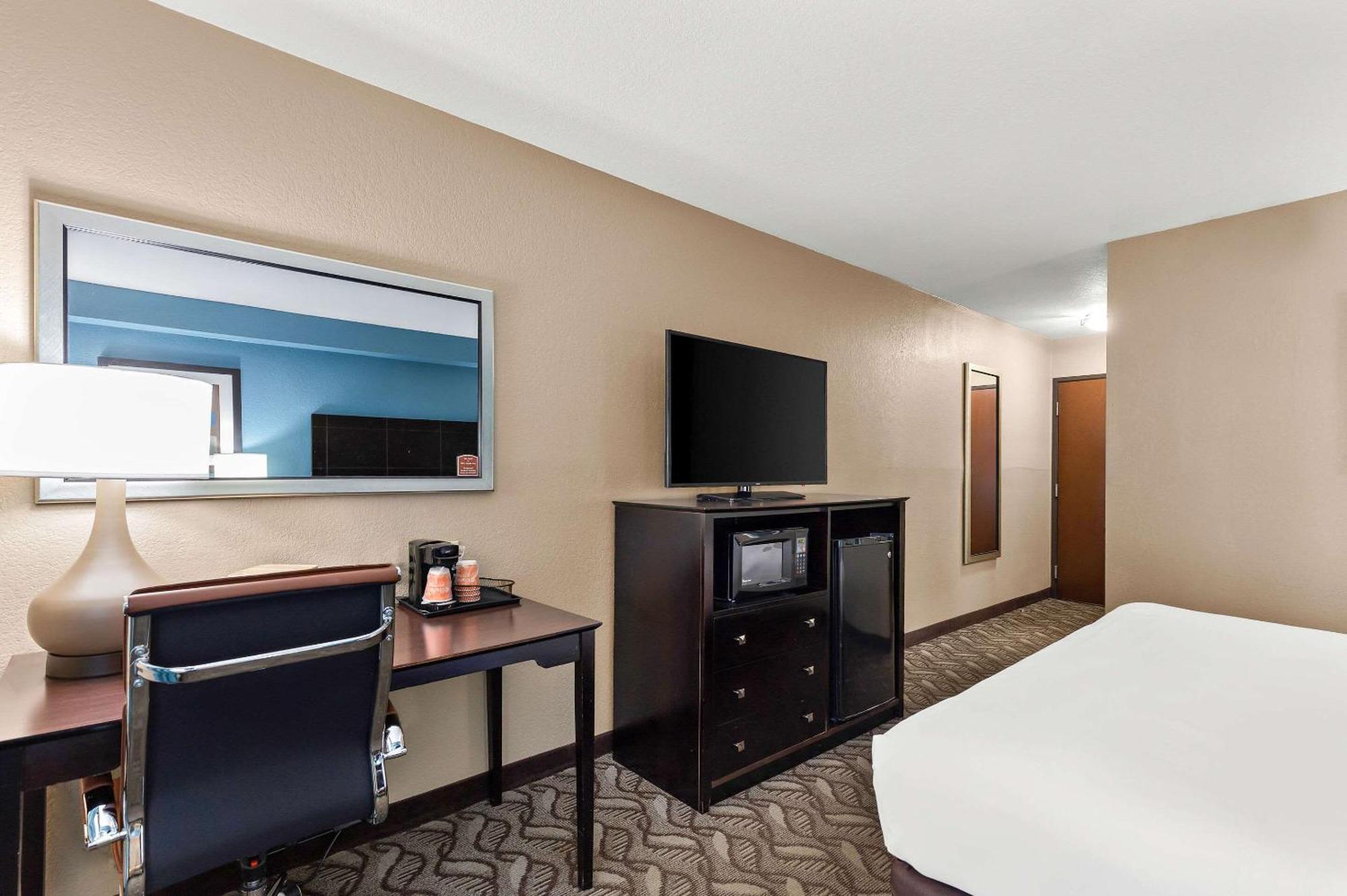 Comfort Inn & Suites Springfield I-55 Εξωτερικό φωτογραφία