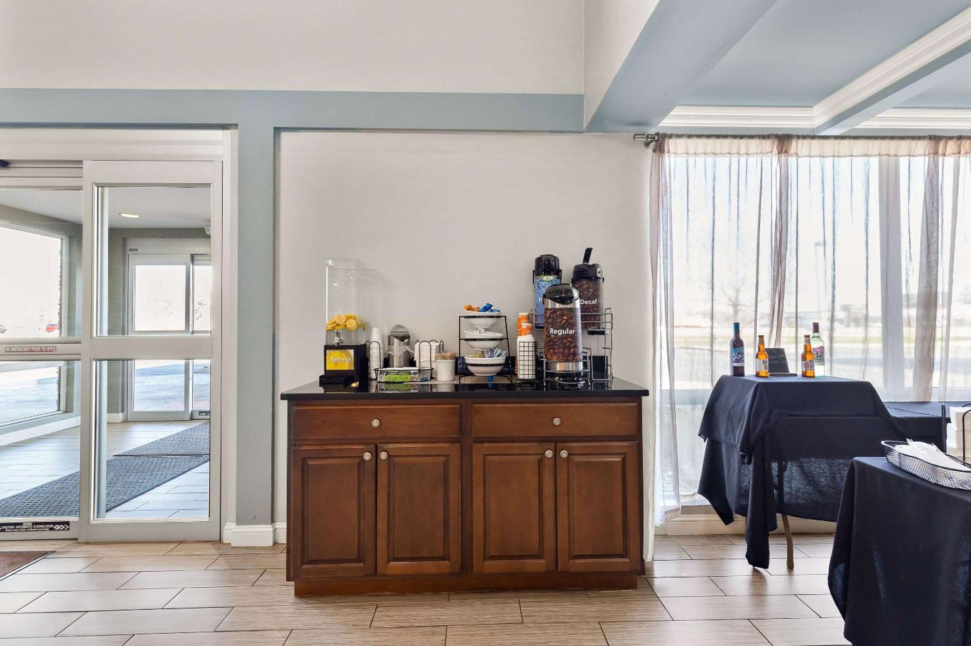 Comfort Inn & Suites Springfield I-55 Εξωτερικό φωτογραφία